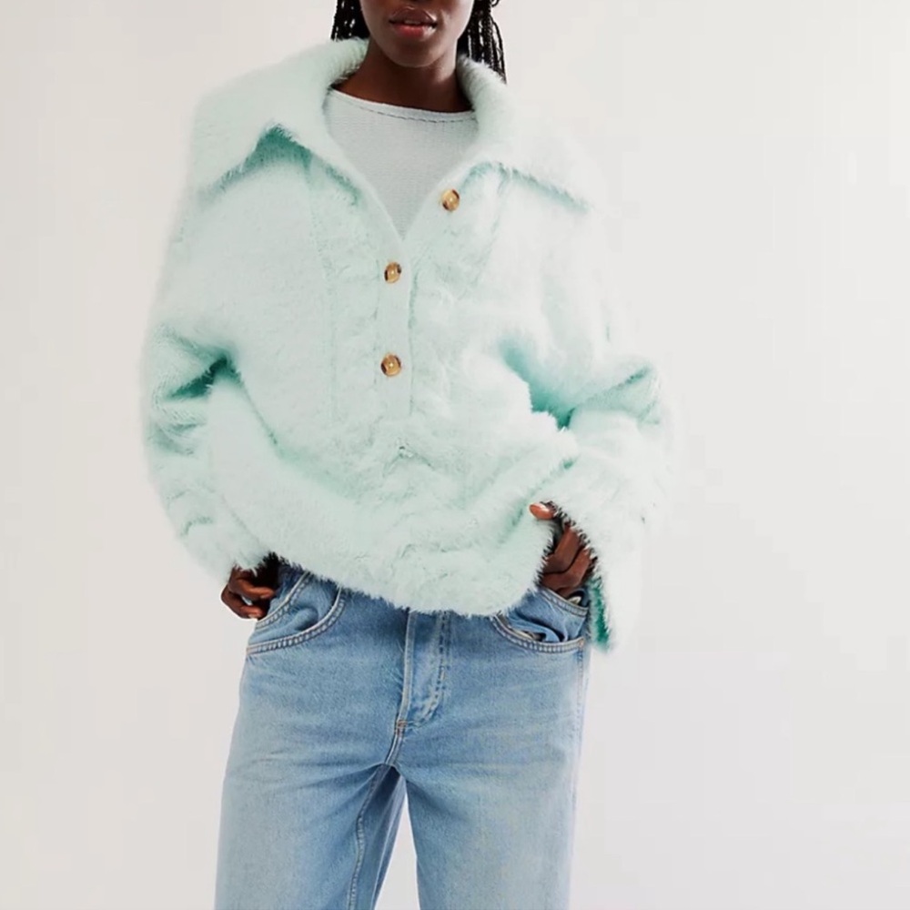 Free People Lemon Tonic
Sweater 1/2 Button Up Salt Air/Light
Blue Sz XL